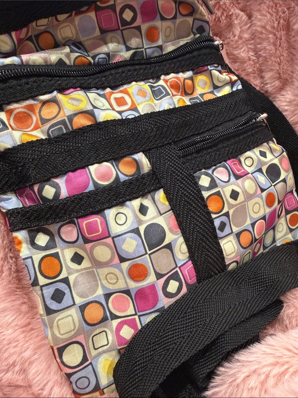Braciano Multi-Color Geometric Crossbody Bag - Casual Women's Shoulder Bag - Picture 10 of 11